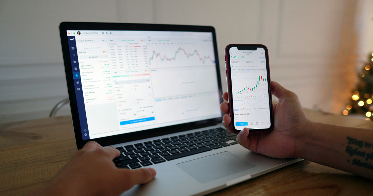 Latino Wall Street Founder Featured in Ejecutiva Magazine, Advances Bilingual Financial Education Through NYSE Partnership