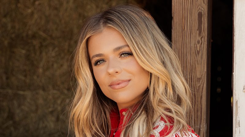 Rural King Partners with Anne Wilson for Harvest of Hope Concert Series Across Rural America