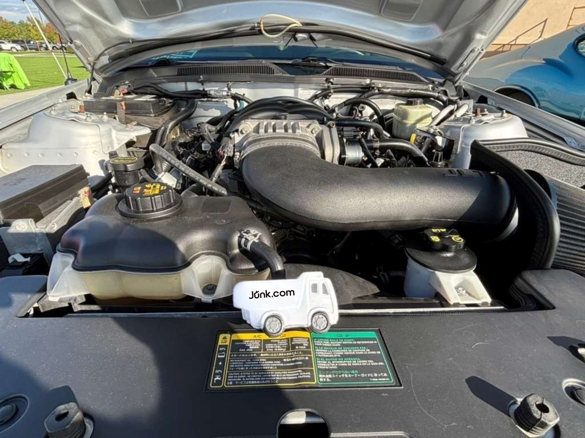 Junk.com's Community Engagement at Car Show Benefits Pueblo Children's Programs