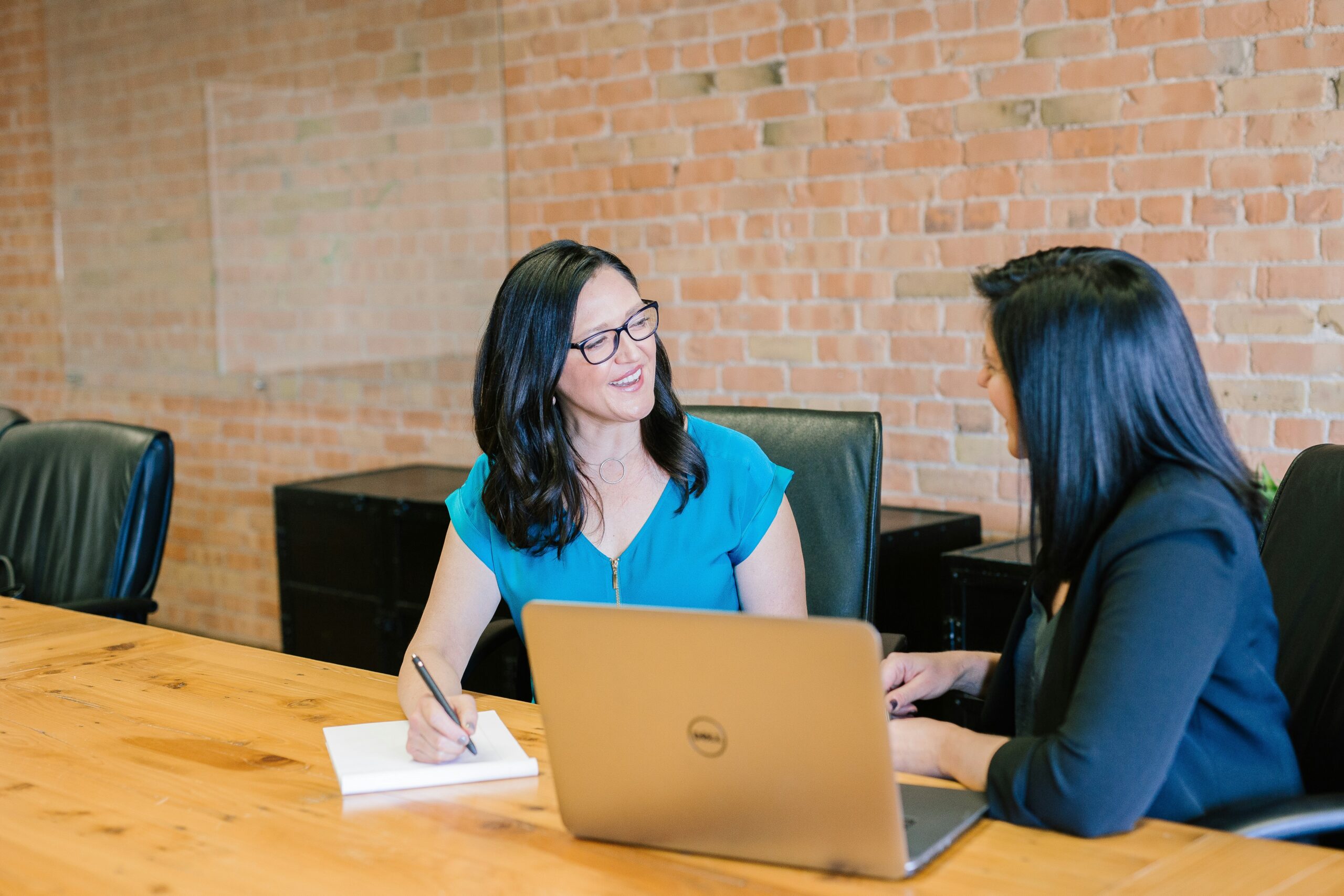 Marketing-Minded CEOs Drive Growth Through Strategic Investment and Accountability