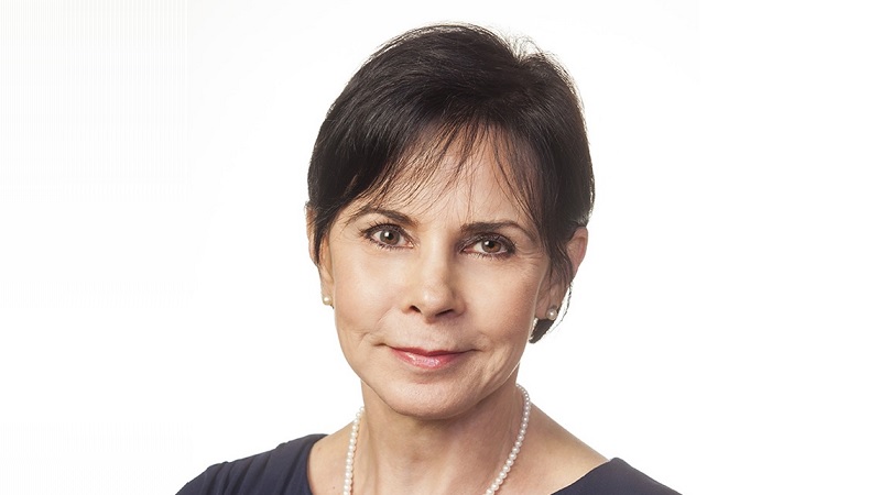 Expert Insights on Alzheimer’s Care: A Conversation with Dr. Karen Gilbert