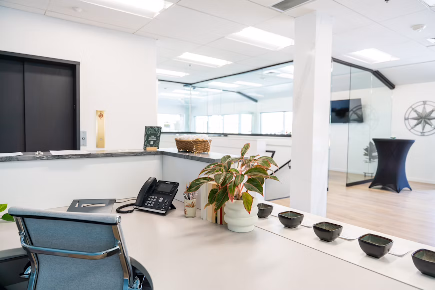 First Impressions Create Lasting Business Advantages Through Psychological Dynamics