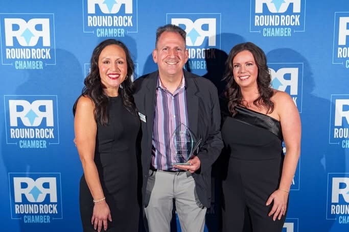 Bryan Eisenberg awarded Entrepreneur of the Year at The Round Rock Chamber