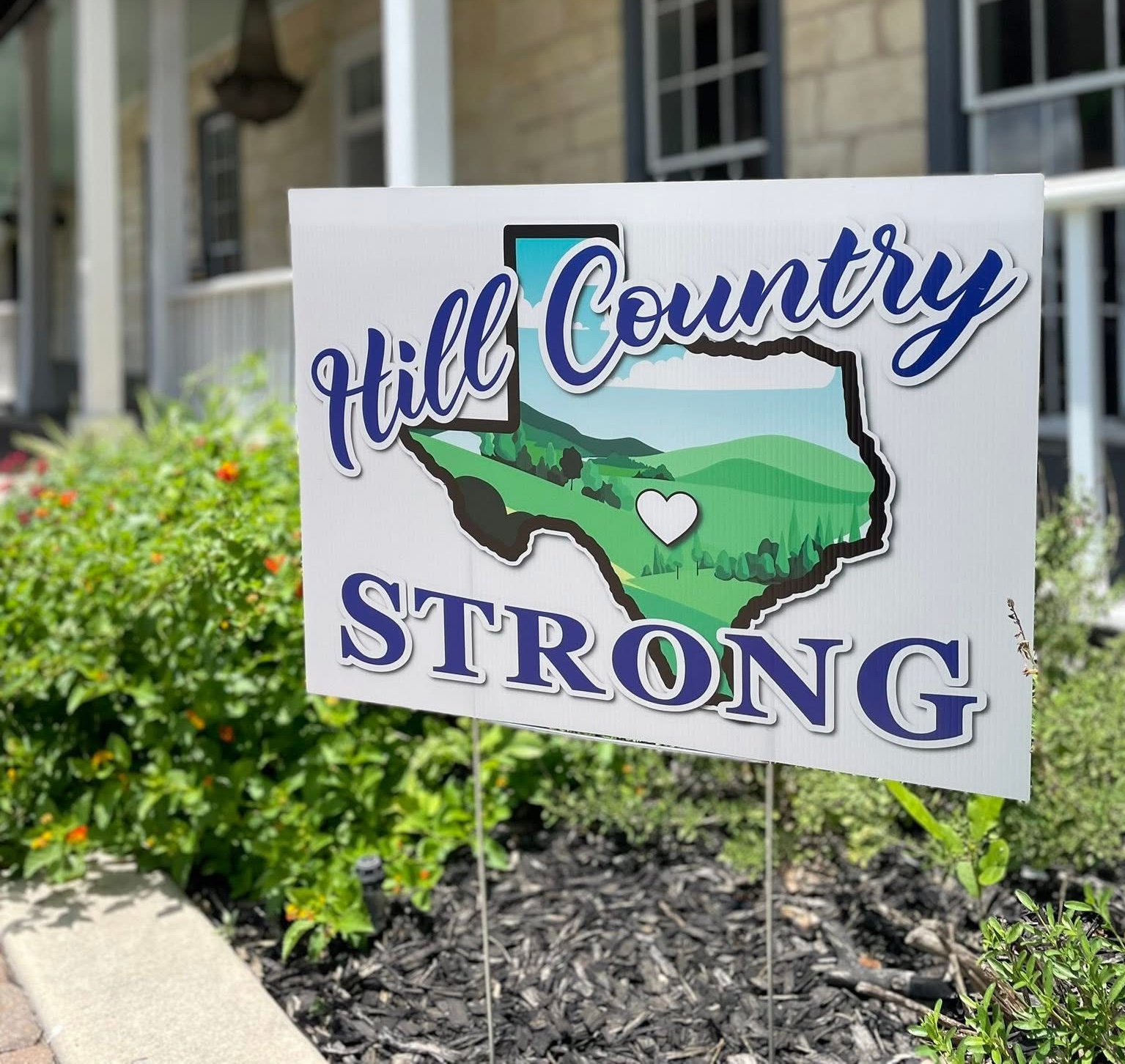 The Kendall supporting "Hill Country Strong"