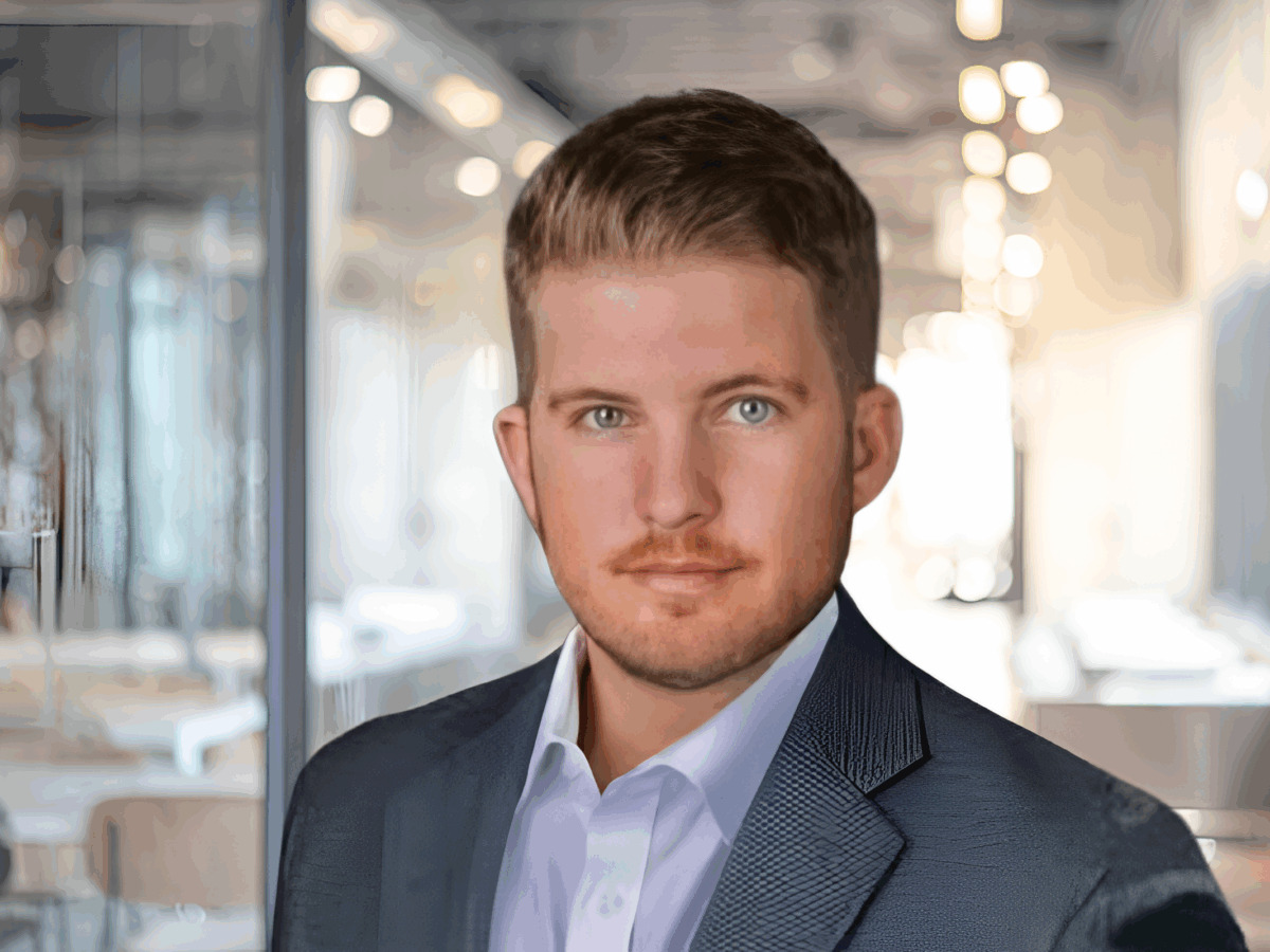 Capital Markets Broker: The Nucleus of Commercial Real Estate Transactions