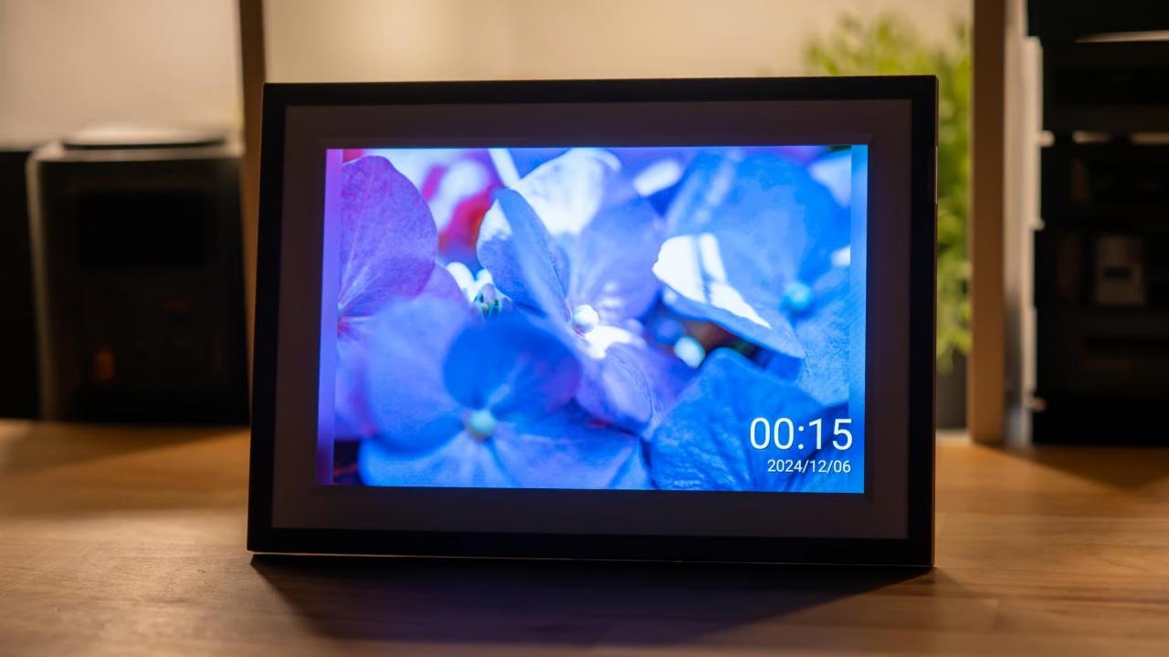 Arzopa's D10 Smart Photo Frame Redefines Digital Memory Sharing with Advanced Technology