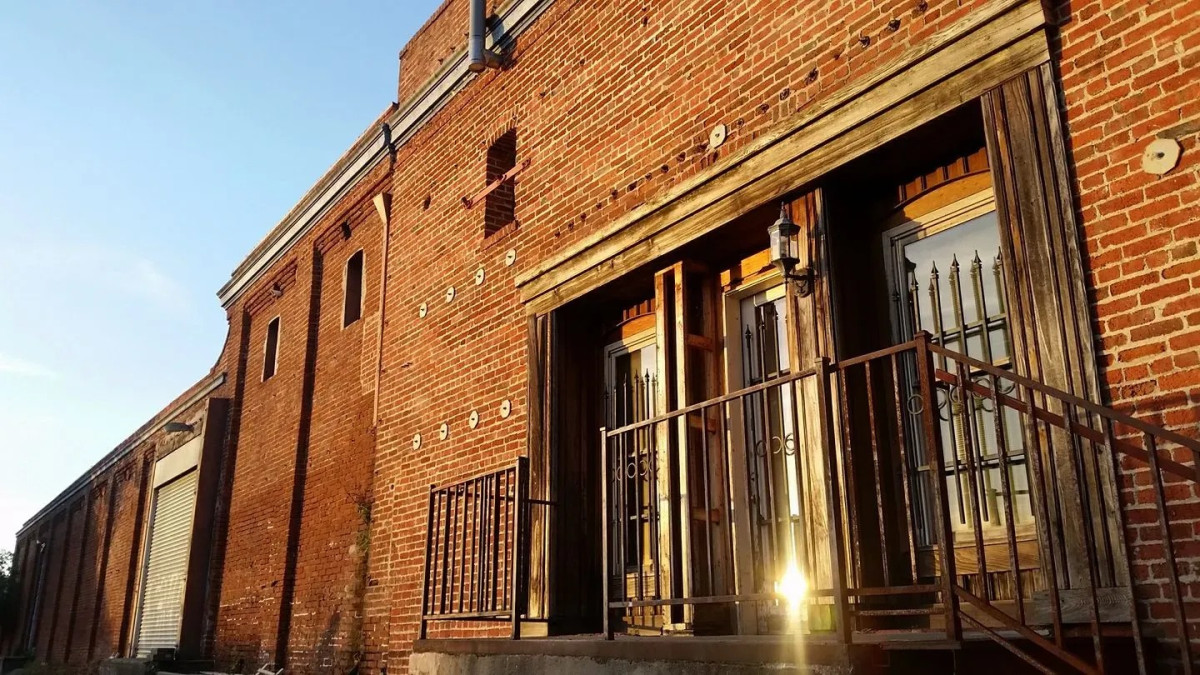 Evil Comedy Practice Nights Offer Weekly Creative Outlet at The Arlene Francis Center