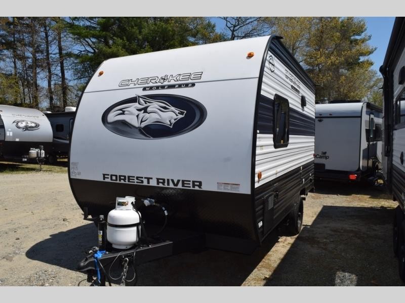 Pete's RV Center Expands Wolf Pup Inventory in Vermont to Meet Growing Demand for Lightweight Campers
