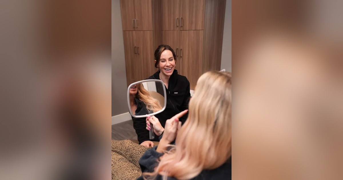 Fall Timing Critical for Holiday Facial Aesthetics, Esthetics Center Advises