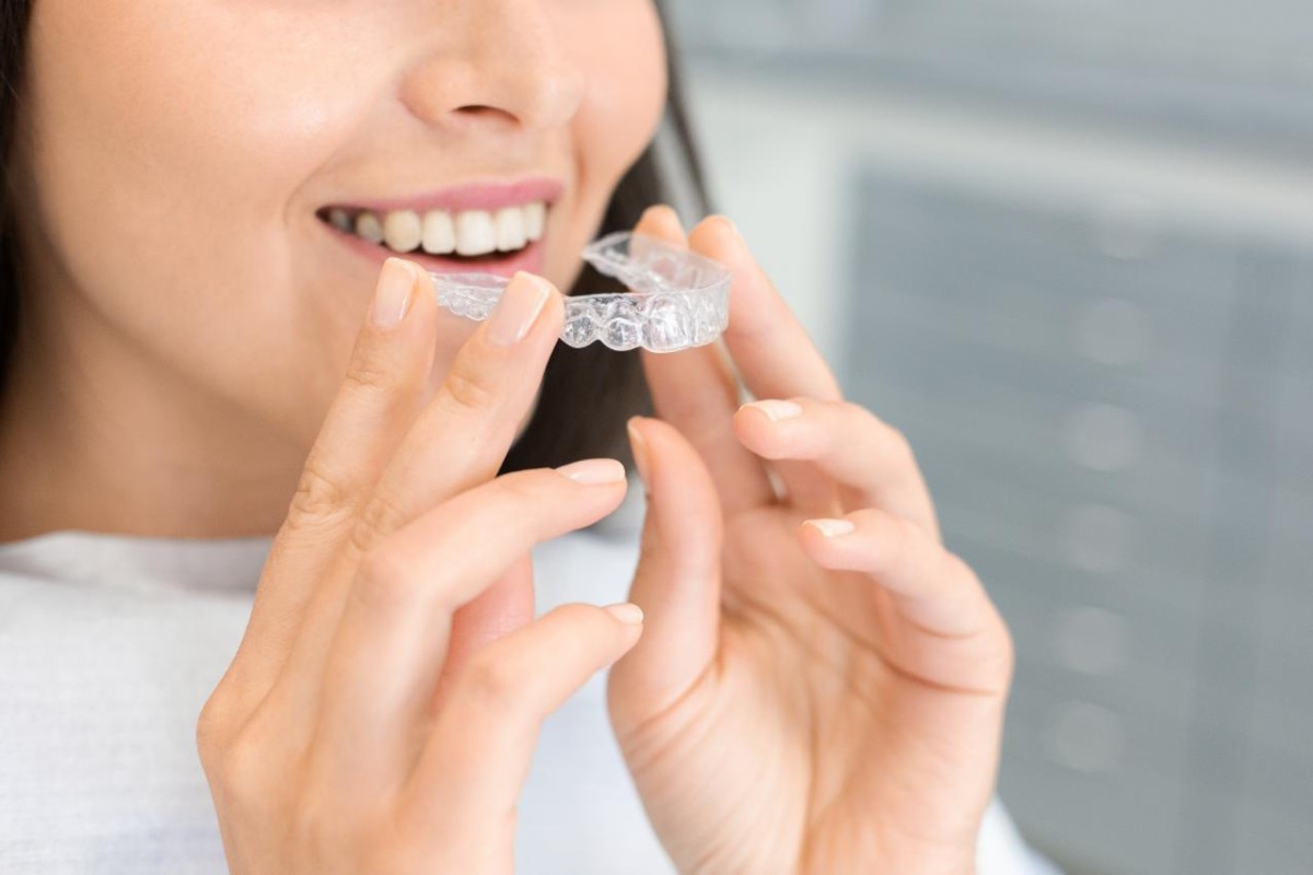Clear Braces vs. Metal Braces: Key Differences Explained